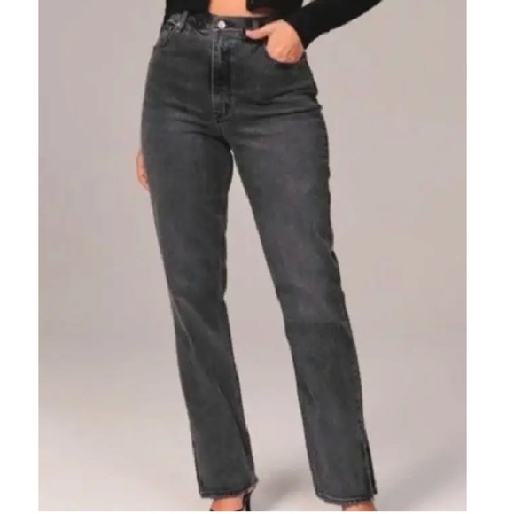 Abercrombie & Fitch Denim - Abercrombie & Fitch Curve Love 90's Straight Ultra High Rise Split Hem Size 28